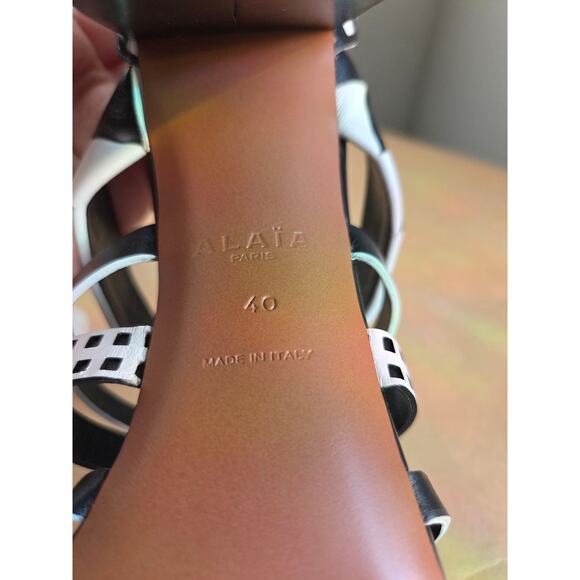 Alaia Heels Sandals EU 40 US 9 Black and White Leather Block Heel Strappy Zipper - Picture 9 of 14